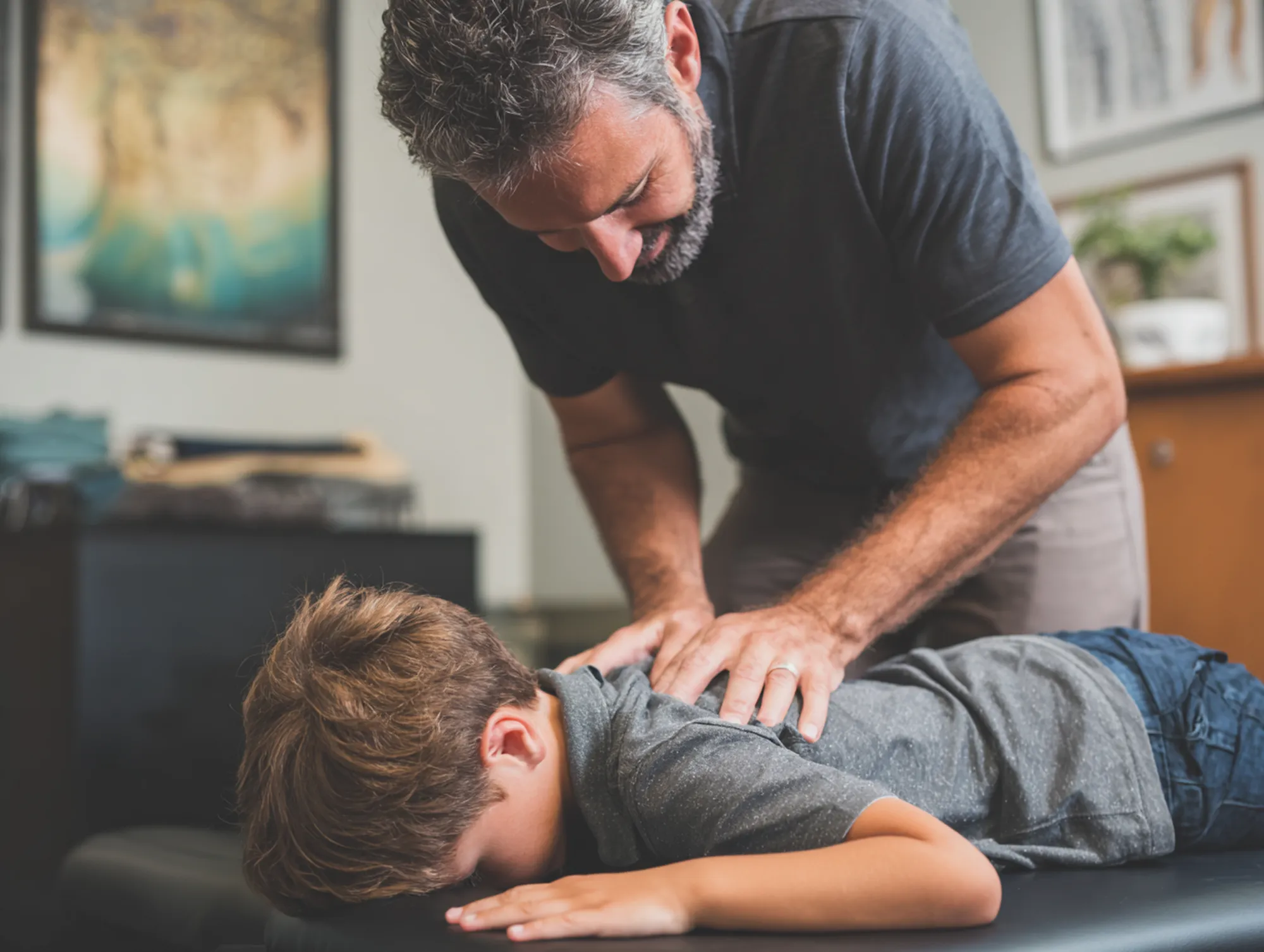 Backpack Safety for Kids: Chiropractor-Approved Tips 6 Chiropractic for Kids